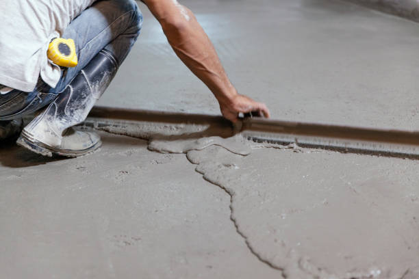 Best Custom Concrete Contractor  in Norwalk, IA
